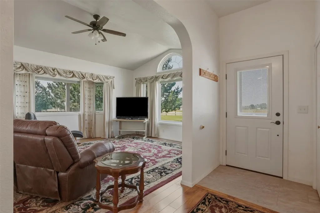511 Skalkaho Hamilton MT 59840