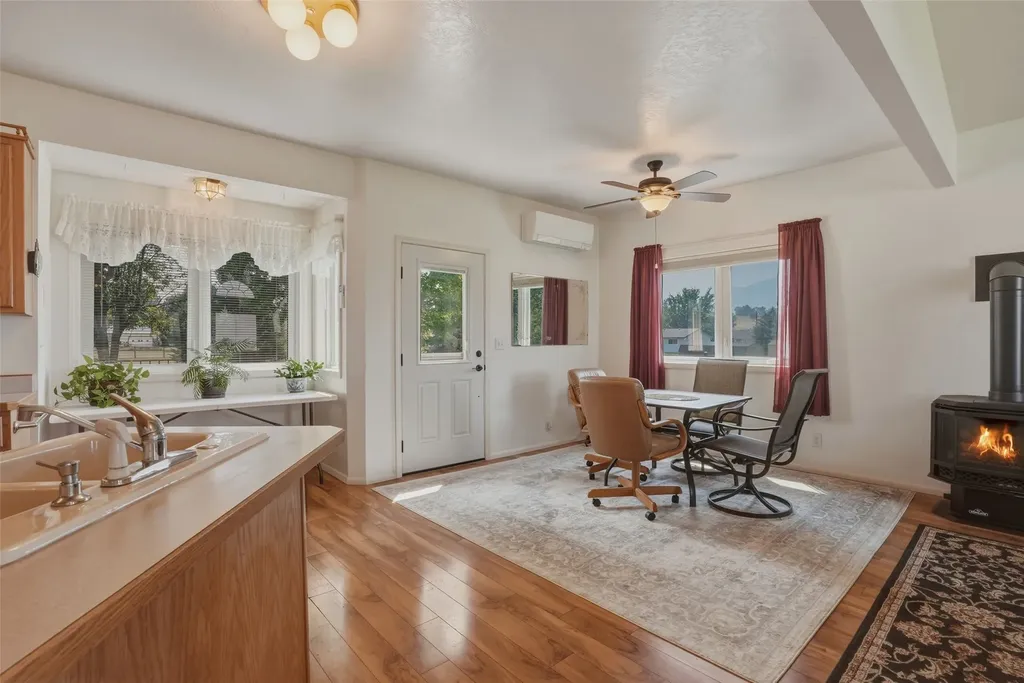 511 Skalkaho Hamilton MT 59840