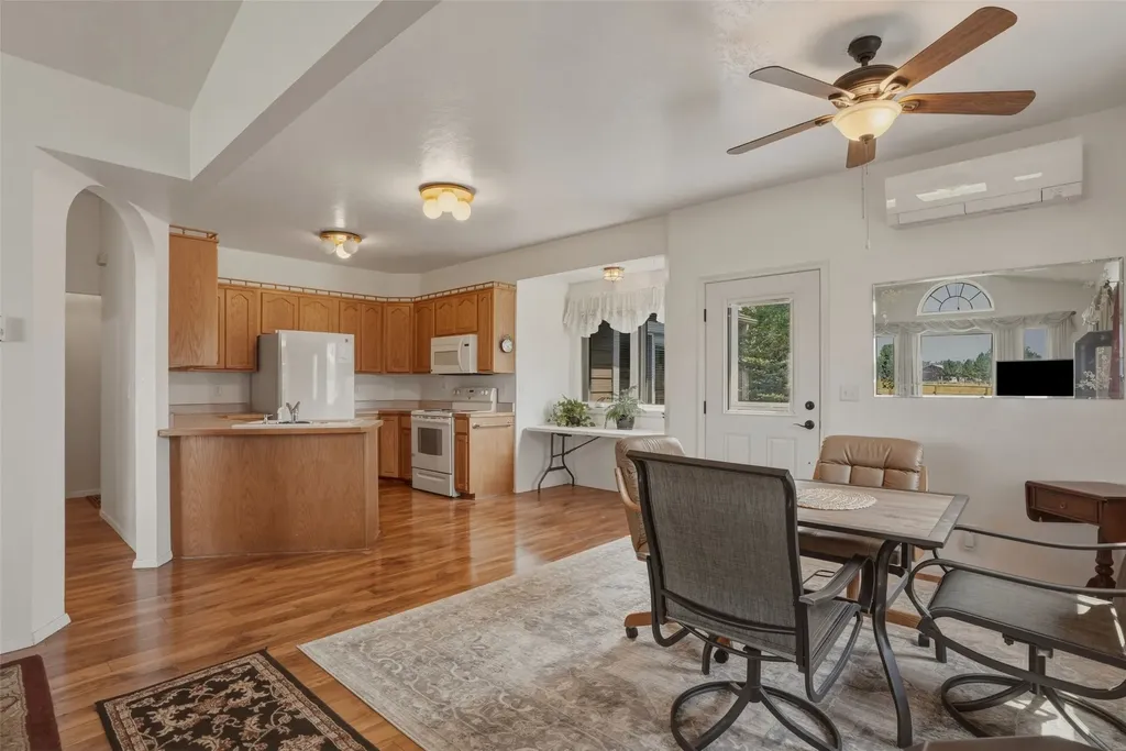 511 Skalkaho Hamilton MT 59840