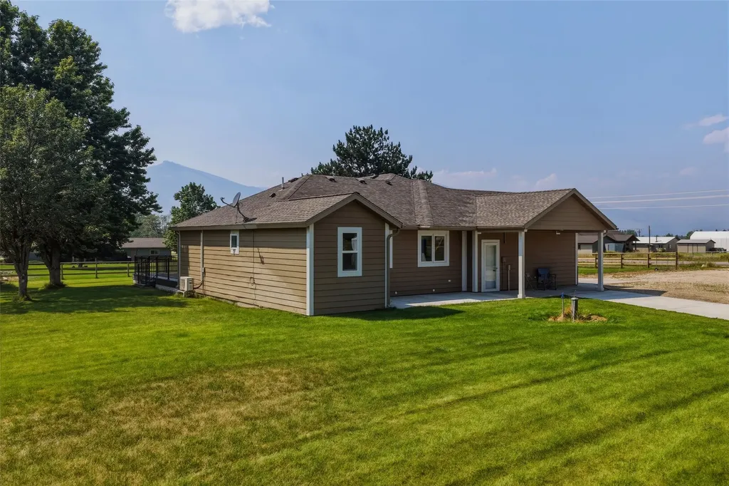 511 Skalkaho Hamilton MT 59840