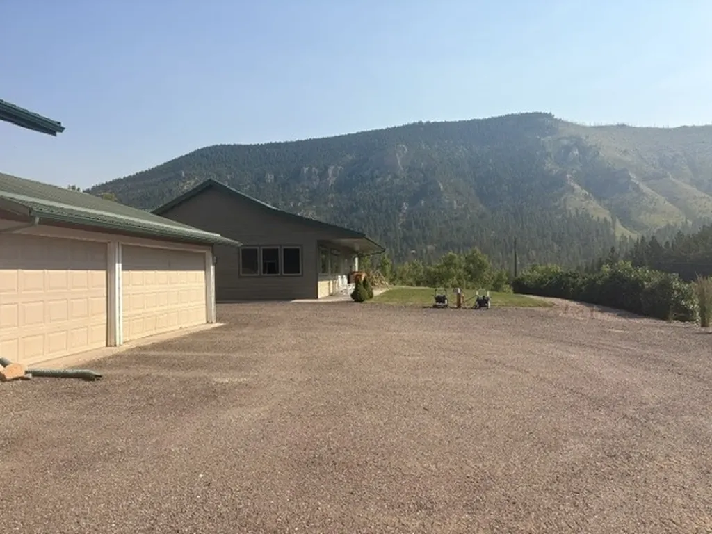 28 28 Belt Park Road Monarch MT 59463