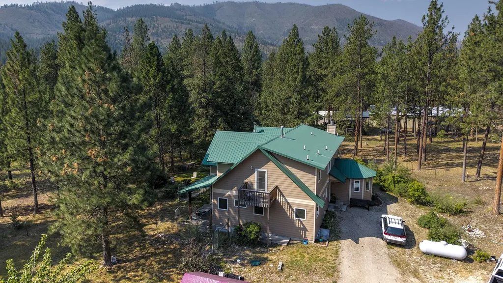 9781 Highway 12 W Lolo MT 59847