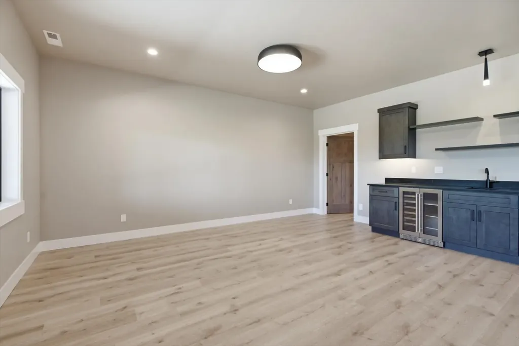 1004 Boon Road Somers MT 59932