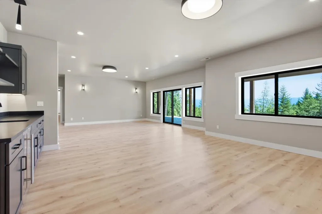 1004 Boon Road Somers MT 59932