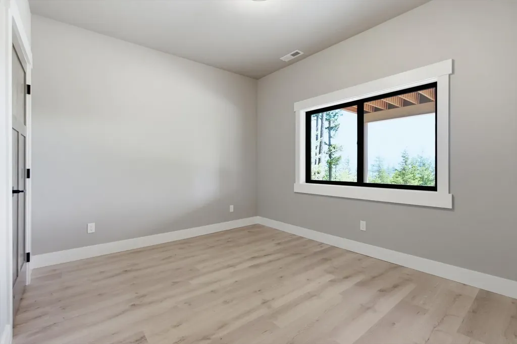 1004 Boon Road Somers MT 59932