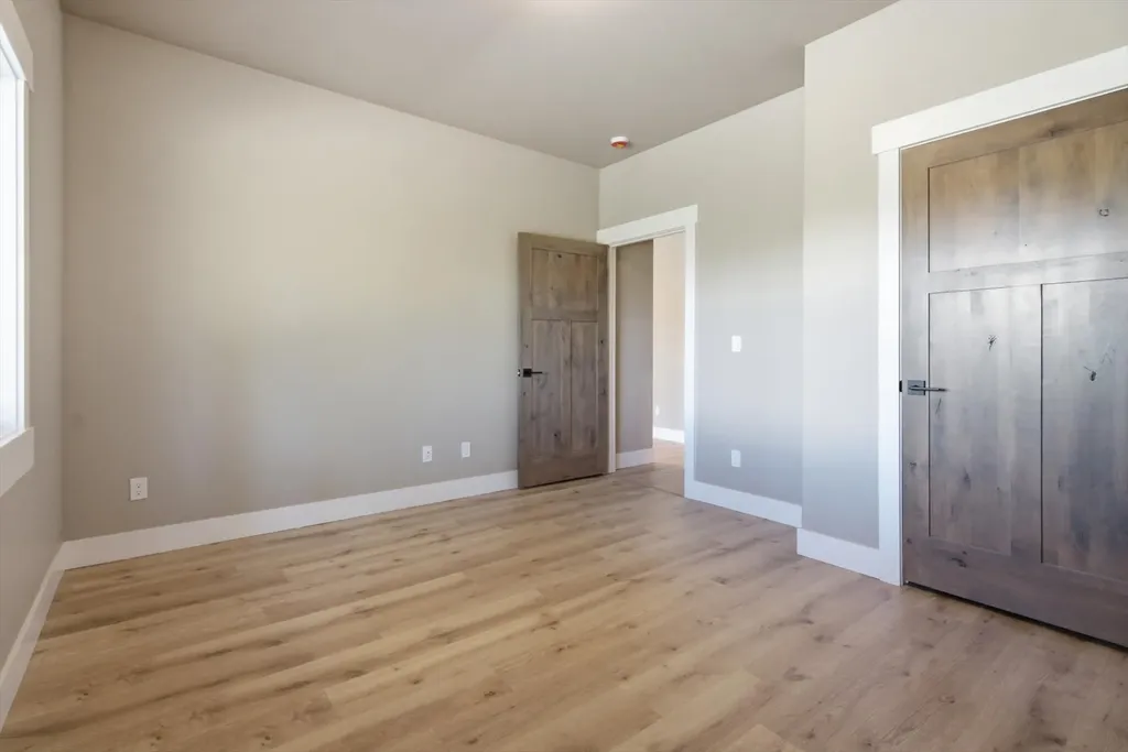 1004 Boon Road Somers MT 59932