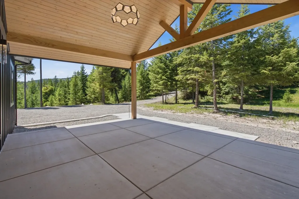 1004 Boon Road Somers MT 59932