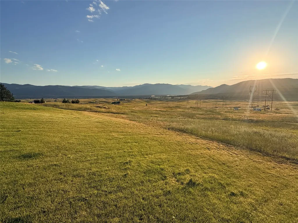 8 Charles Hill Road Plains MT 59859