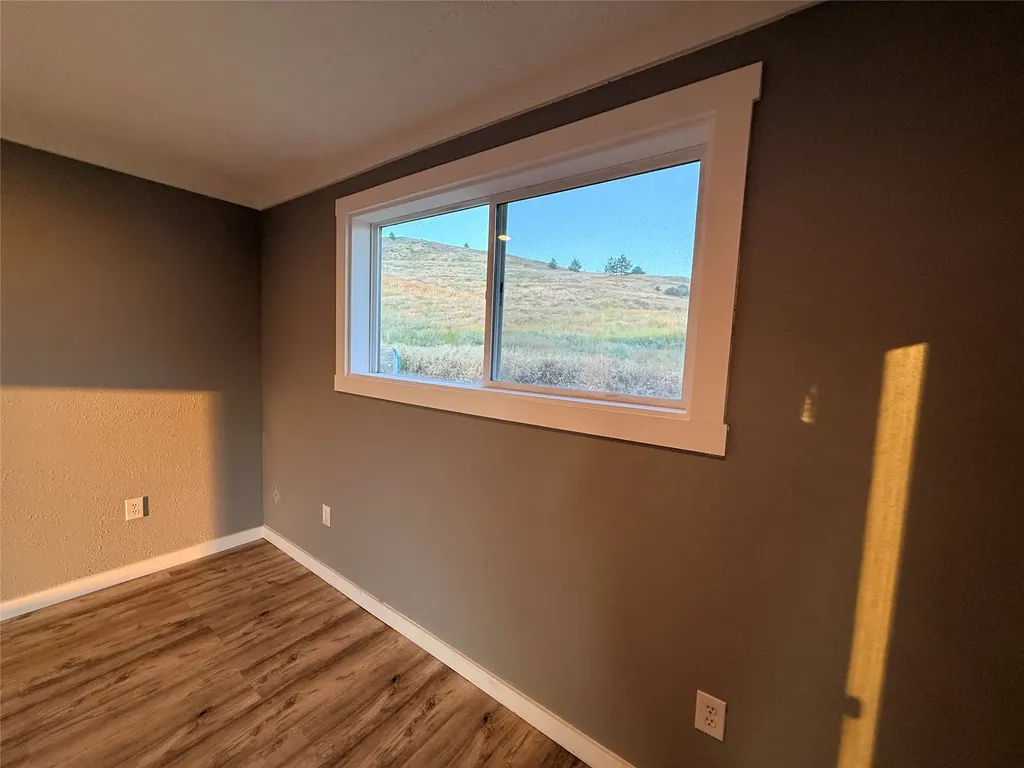 8 Charles Hill Road Plains MT 59859