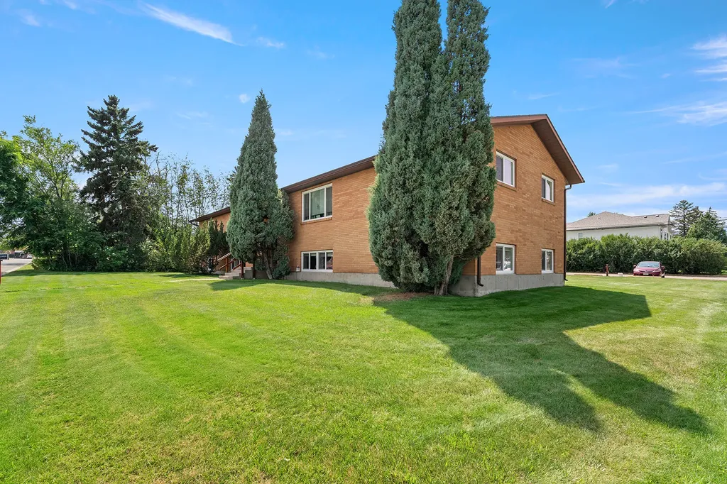 2024 Villard Avenue Helena MT 59601