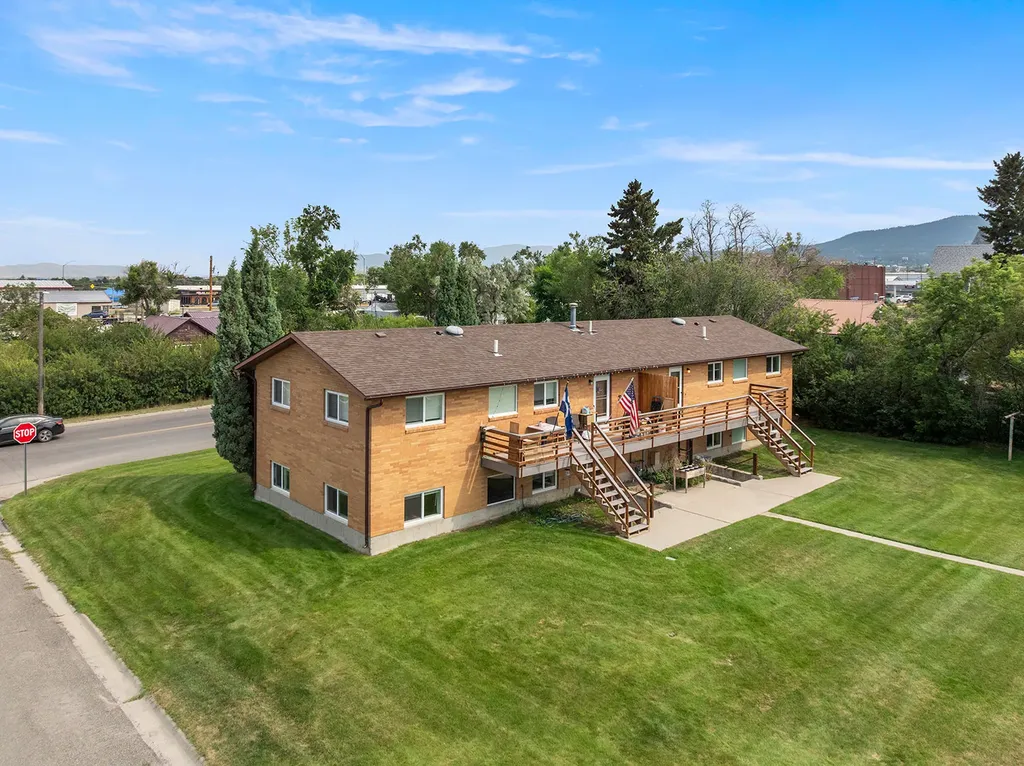 2024 Villard Avenue Helena MT 59601