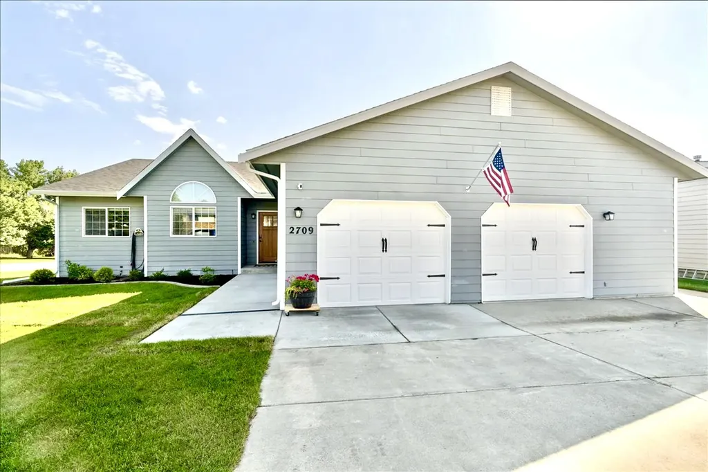 2709 Bitterroot Drive Great Falls MT 59404