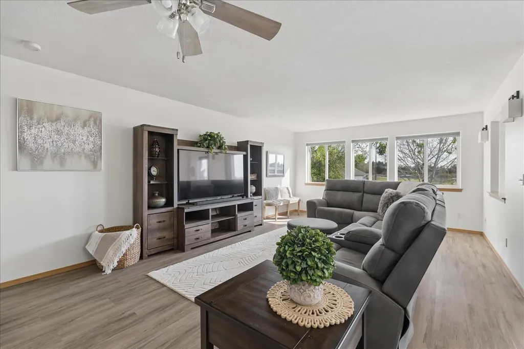 2709 Bitterroot Drive Great Falls MT 59404