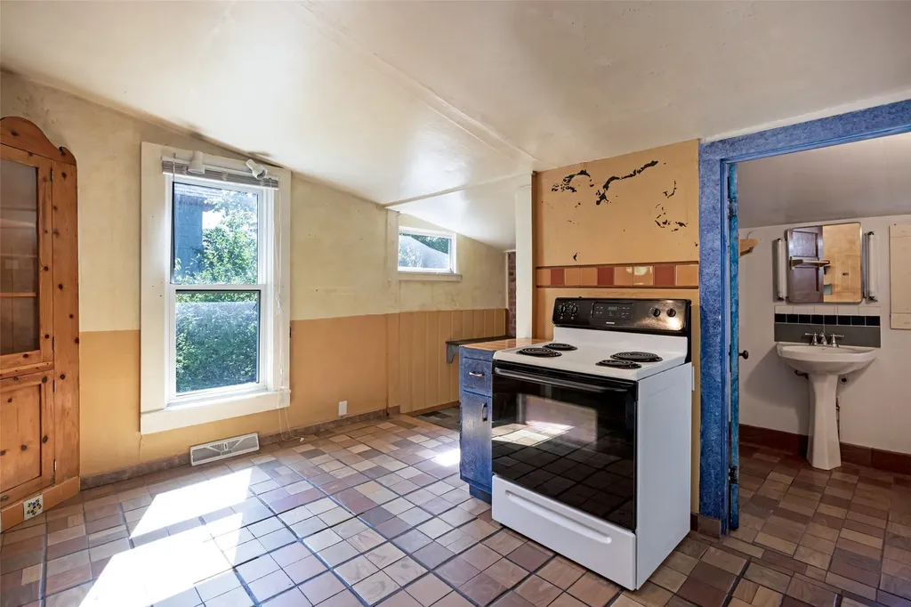 527 S 2nd Street W Missoula MT 59801