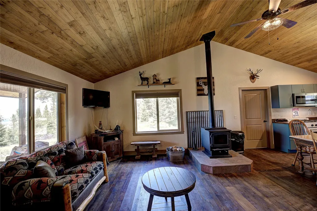 440 High Ridge Trail Kila MT 59920