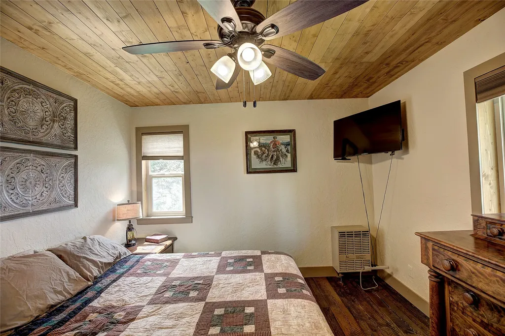 440 High Ridge Trail Kila MT 59920