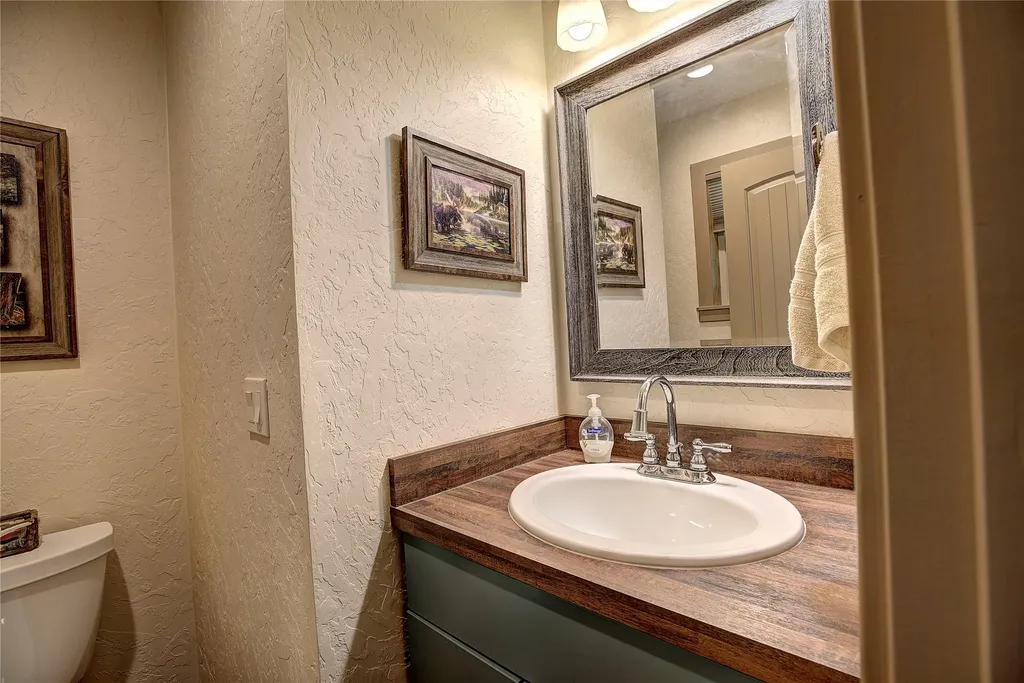 440 High Ridge Trail Kila MT 59920
