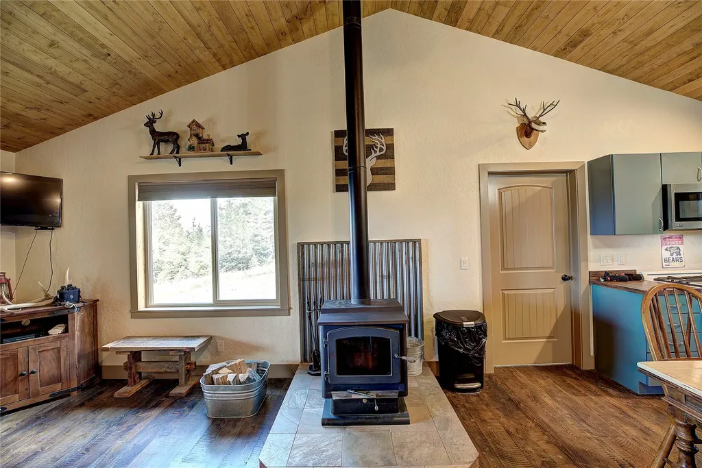 440 High Ridge Trail Kila MT 59920