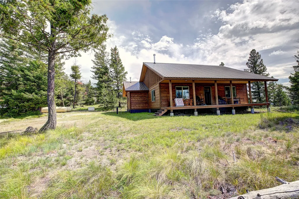 440 High Ridge Trail Kila MT 59920