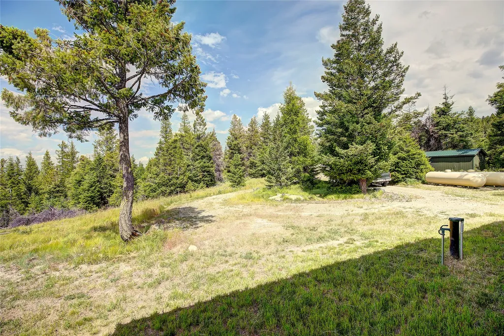 440 High Ridge Trail Kila MT 59920