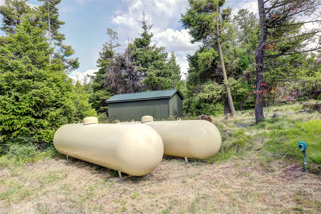 440 High Ridge Trail Kila MT 59920