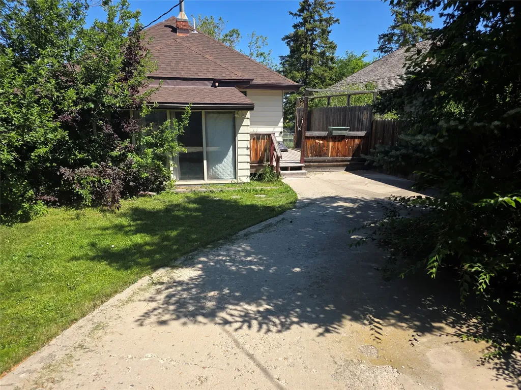 1609 Livingston Avenue Helena MT 59601