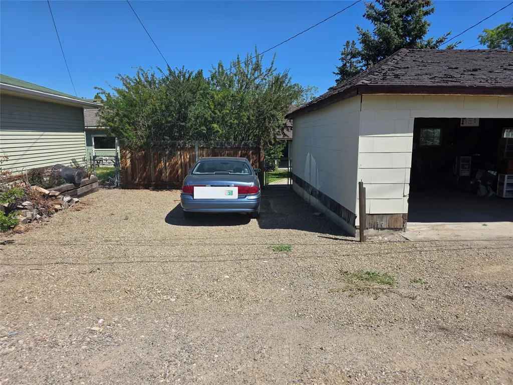 1609 Livingston Avenue Helena MT 59601