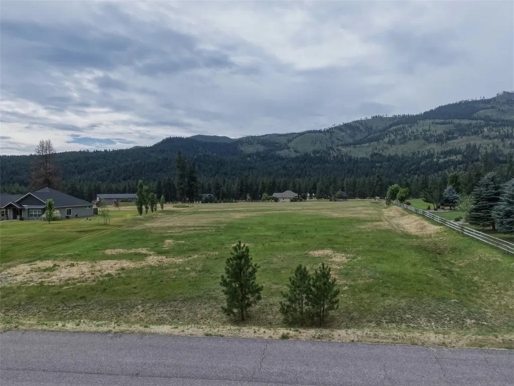 12196 Cowcatcher Drive Lolo MT 59847