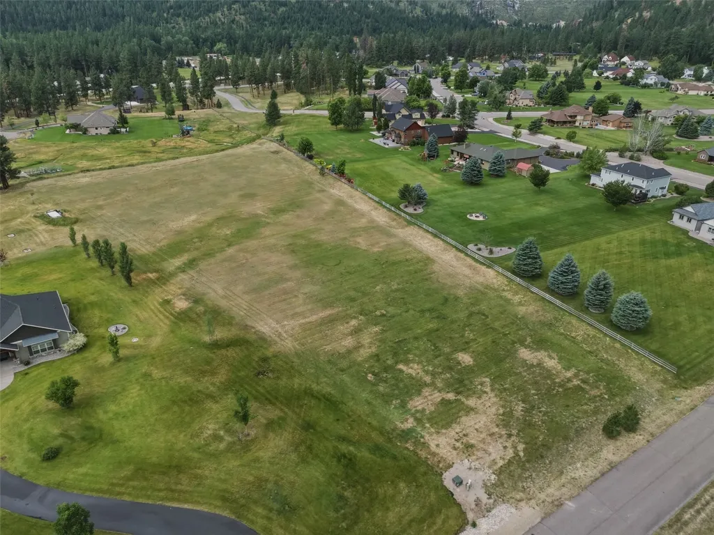 12196 Cowcatcher Drive Lolo MT 59847