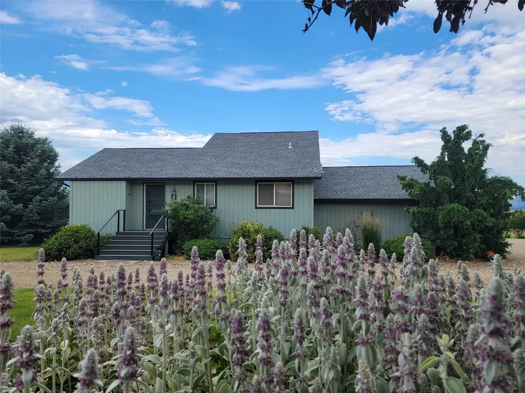 2 Mcneil Lane Plains MT 59859