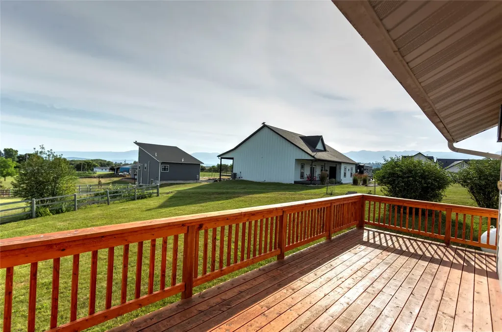 39445 Lakeview Drive Polson MT 59860