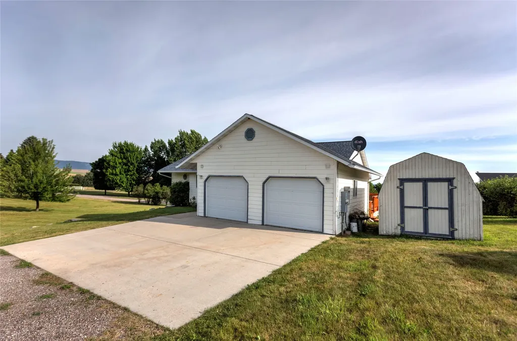 39445 Lakeview Drive Polson MT 59860