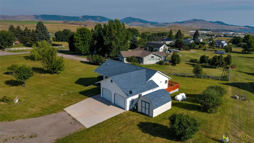 39445 Lakeview Drive Polson MT 59860