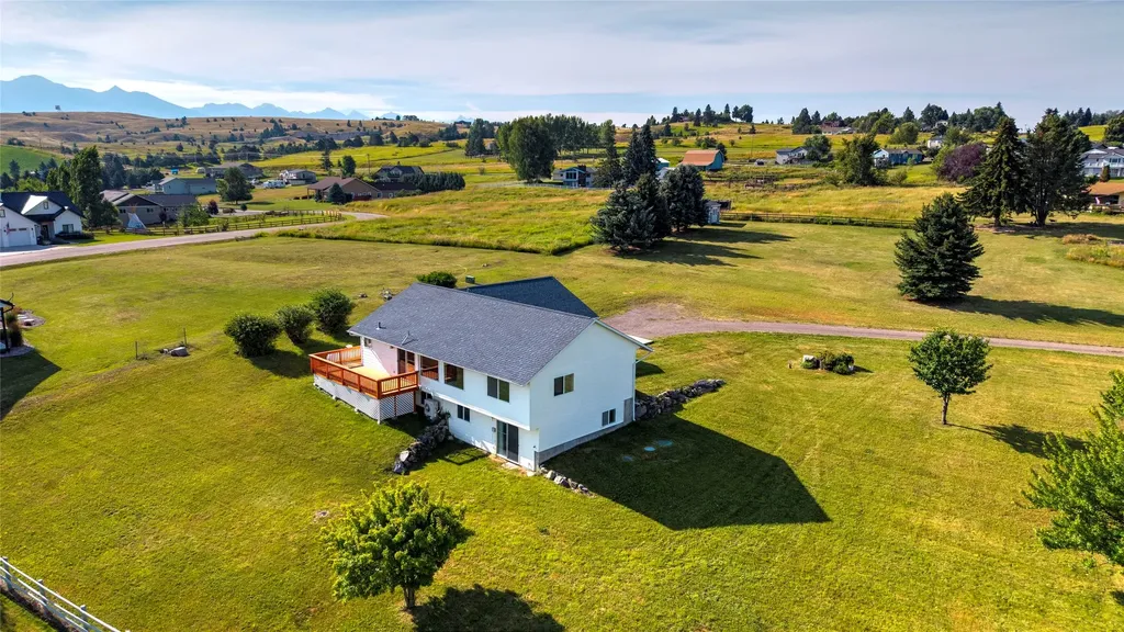 39445 Lakeview Drive Polson MT 59860