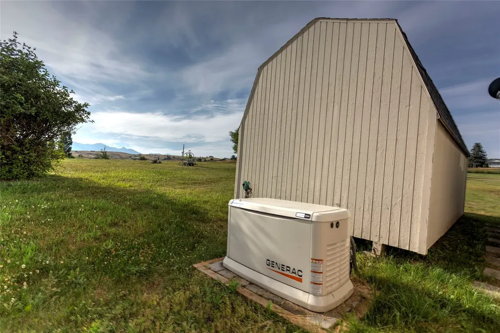 39445 Lakeview Drive Polson MT 59860