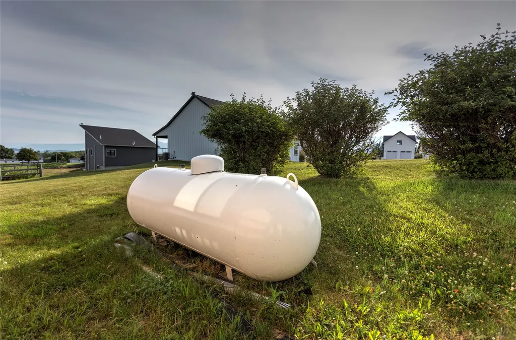 39445 Lakeview Drive Polson MT 59860