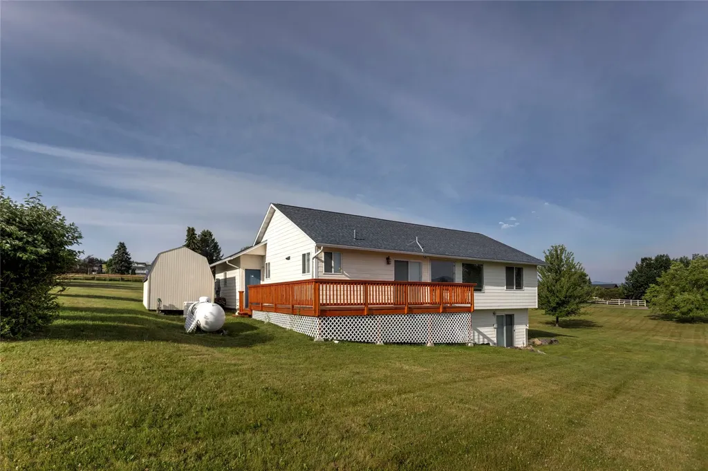 39445 Lakeview Drive Polson MT 59860