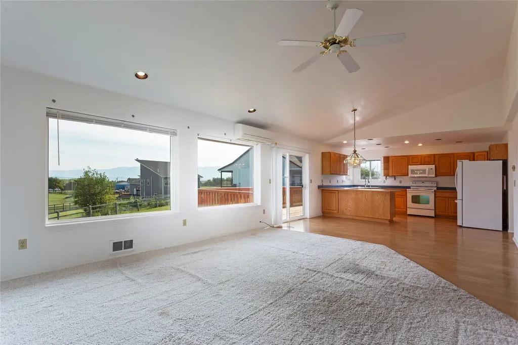 39445 Lakeview Drive Polson MT 59860