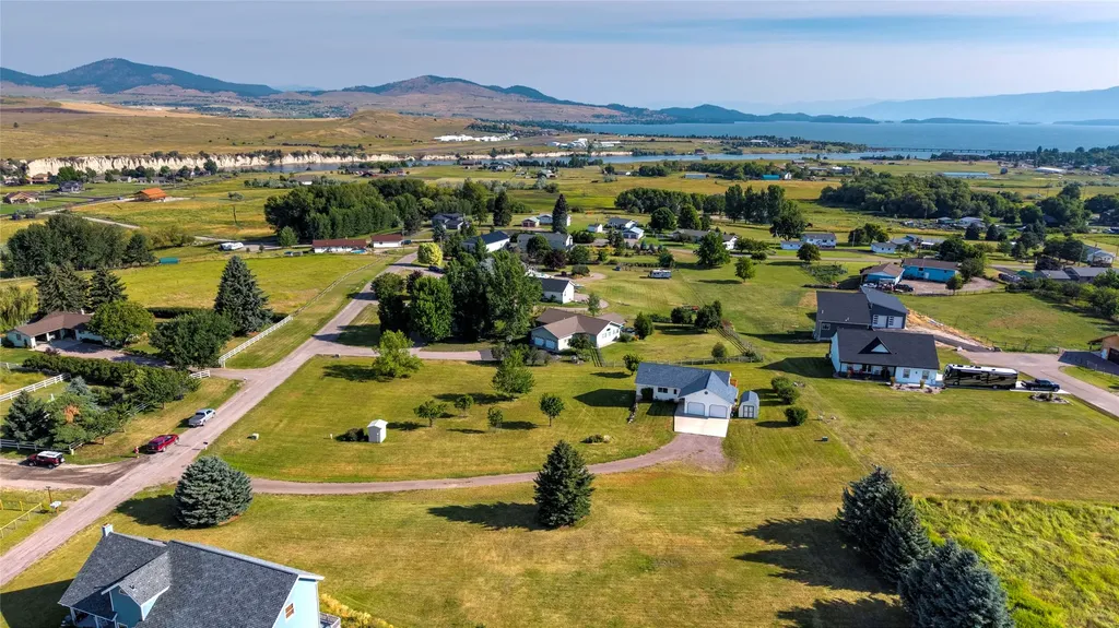 39445 Lakeview Drive Polson MT 59860