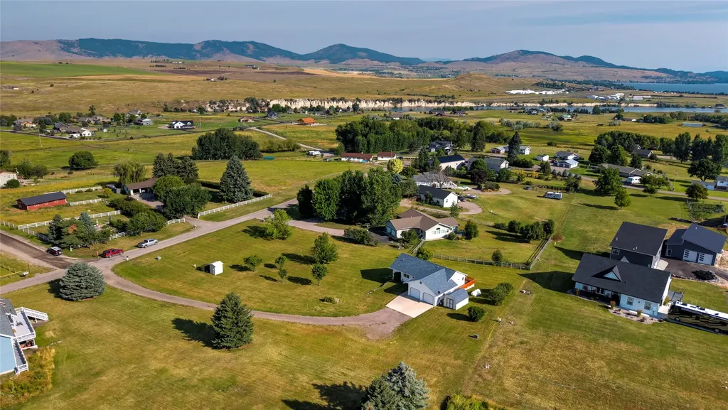 39445 Lakeview Drive Polson MT 59860