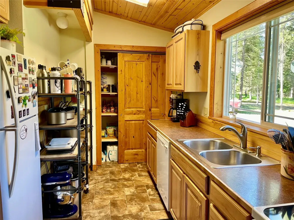 190 Harlow Road Thompson Falls MT 59873