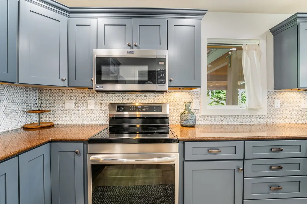 223 Lake Blaine Drive Kalispell MT 59901