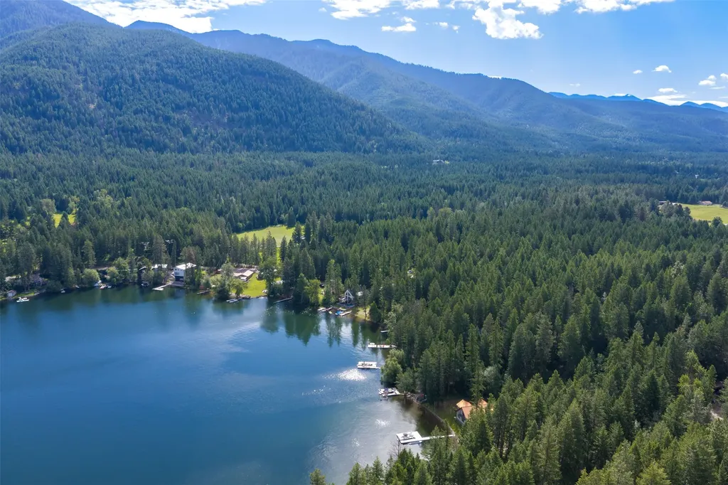 223 Lake Blaine Drive Kalispell MT 59901