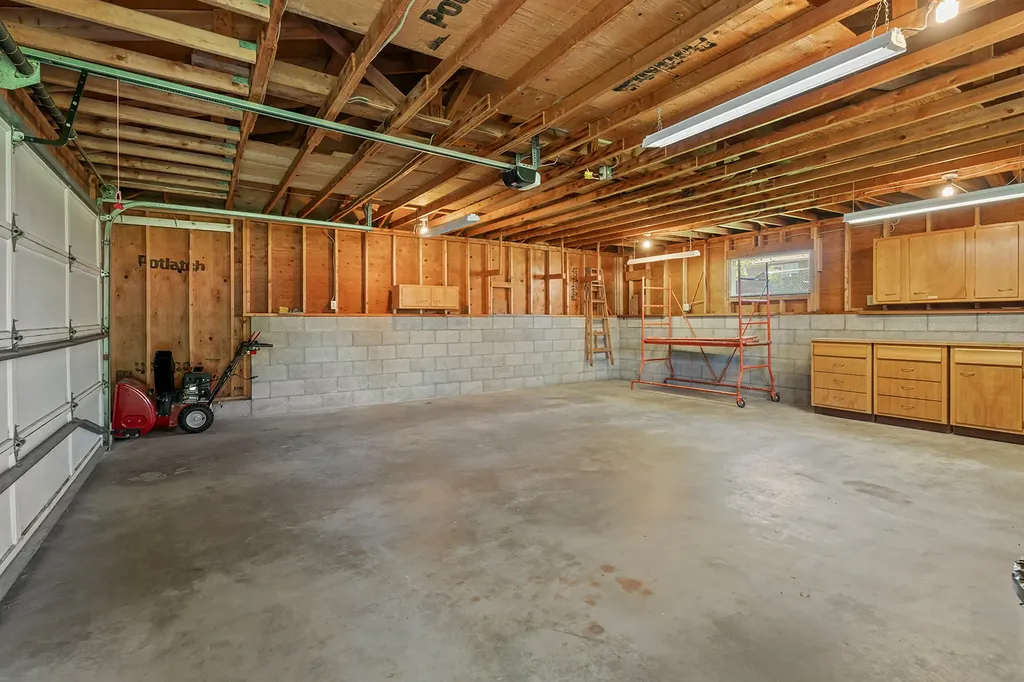 2017 Highland Street Helena MT 59601