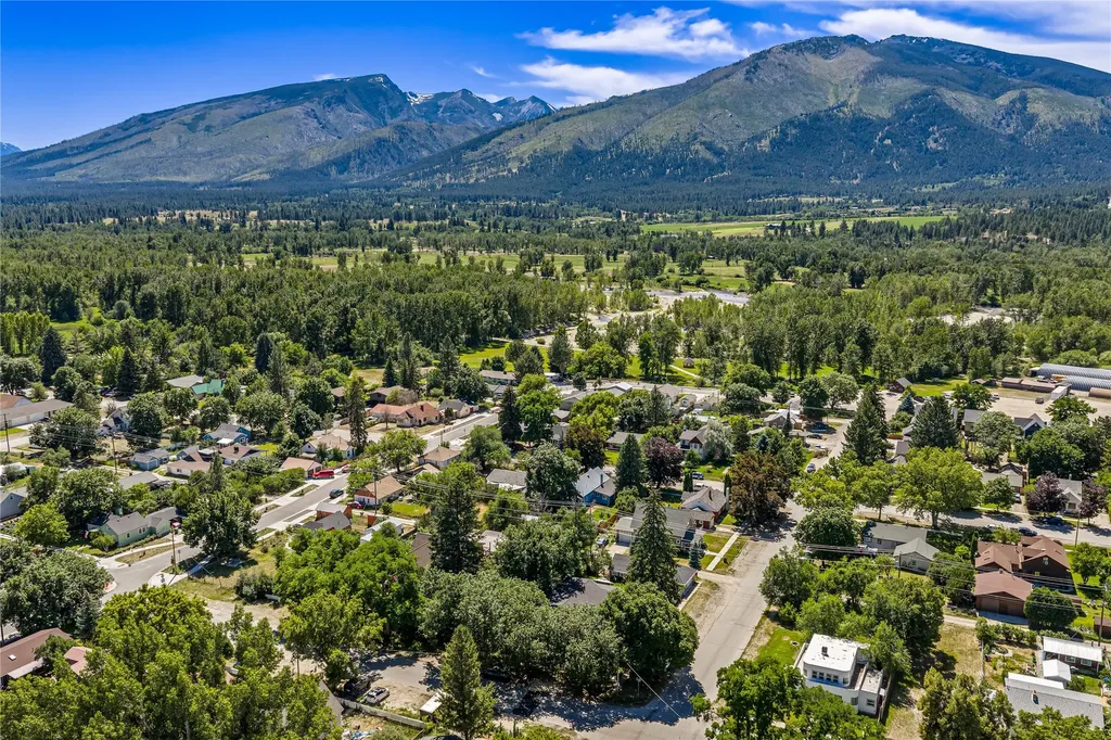 403 S 7th Street Hamilton MT 59840
