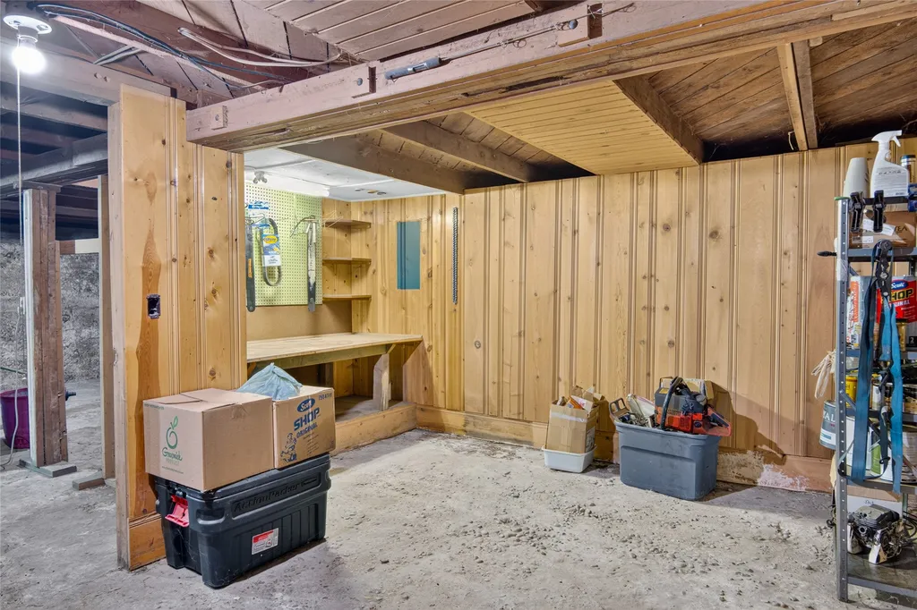 322 Nevada Avenue Libby MT 59923