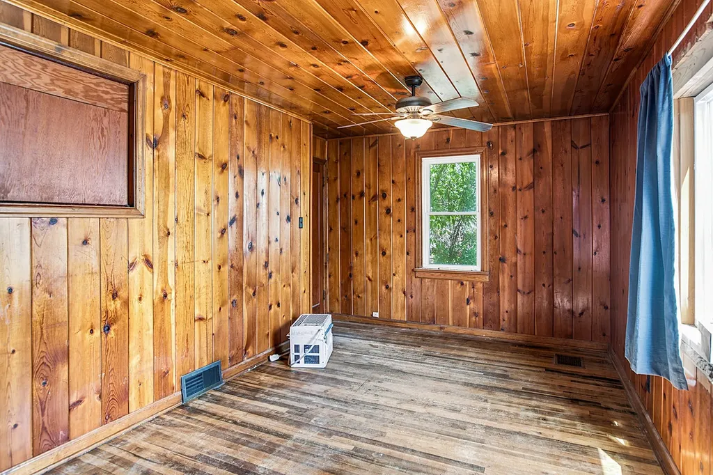 1624 Chestnut Street Helena MT 59601