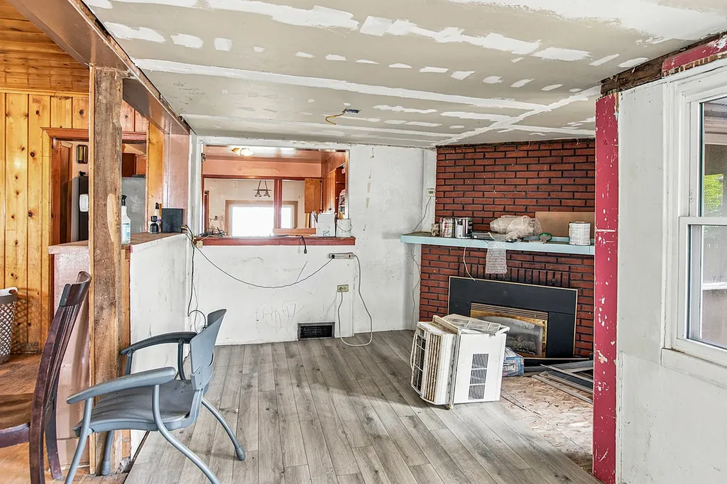 1624 Chestnut Street Helena MT 59601