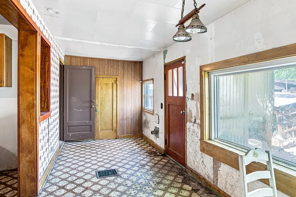 1624 Chestnut Street Helena MT 59601