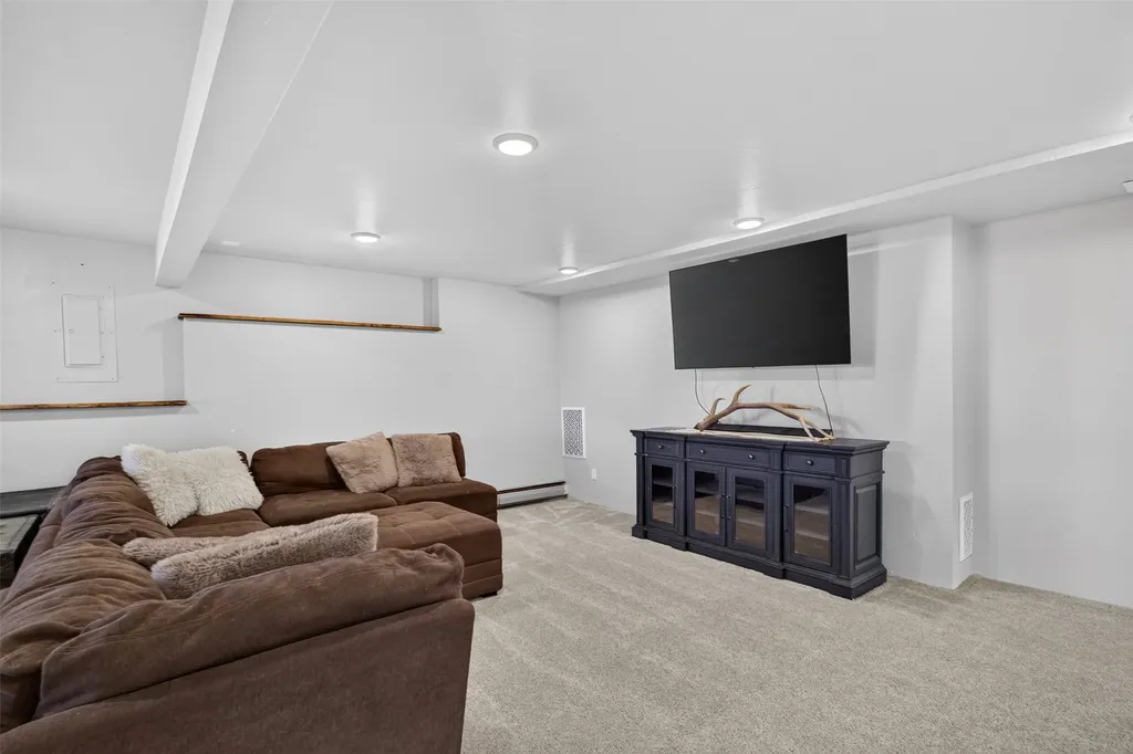 14 Evening Star Drive Clancy MT 59634